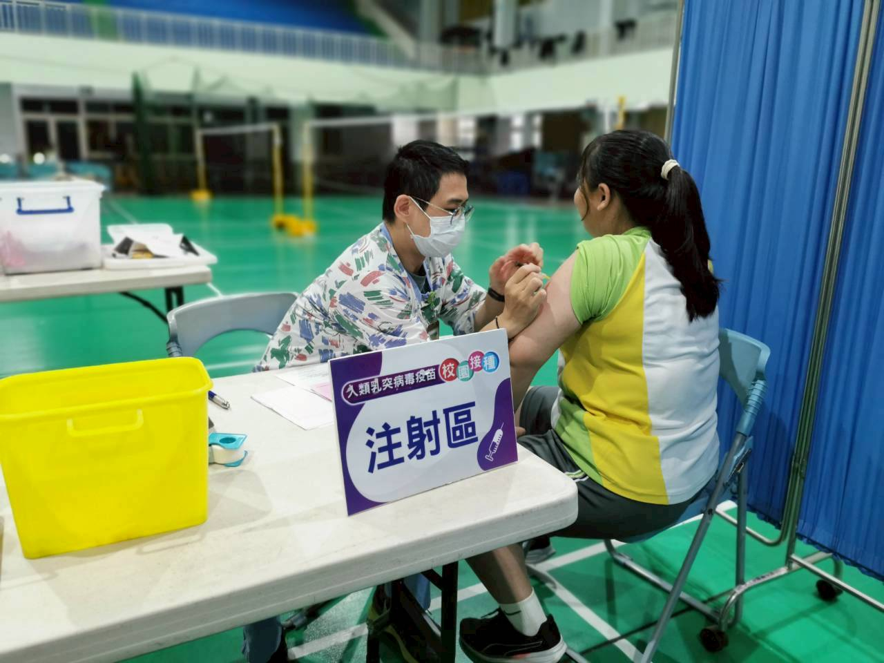 1150409田中國中施打HPV疫苗照片4