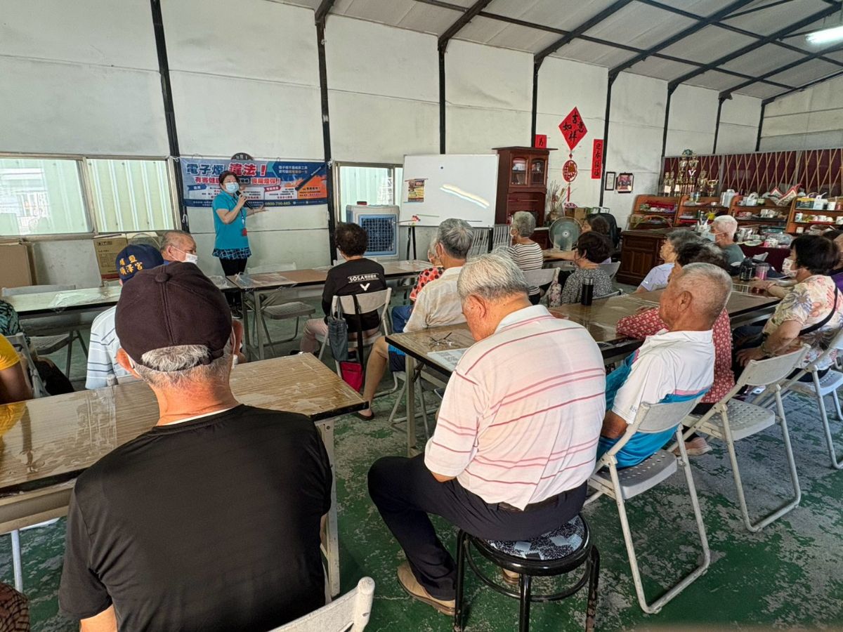 1150728新民社區關懷據點衛教宣導照片1