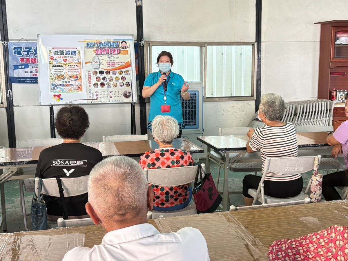 1150728新民社區關懷據點衛教宣導照片5